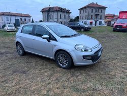 Grigio Usata 2012 Fiat Punto Evo S Due volumi | 2990 € (Buon prezzo)