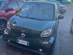 Verde Usata 2018 Smart ForTwo Coupé Due volumi | 12.500 € (Buon prezzo)