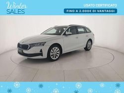 Bianco luna metallizzato Usata 2024 Skoda Octavia Executive Station wagon | 26.400 € (Buon prezzo)