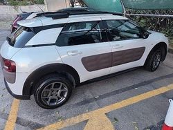 Bianco Usata 2014 Citroën C4 Cactus Due volumi | 6100 € (Ottimo prezzo)