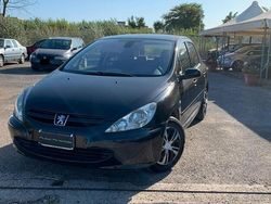 Nero Usata 2005 Peugeot 307 Tre volumi | 4800 €