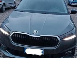 Grigio Usata 2024 Skoda Fabia Style Tre volumi | 18.500 € (Cara)