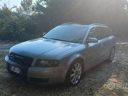 Grigio Usata 2001 Audi A4 S-Line Station wagon | 3000 € (Molto cara)