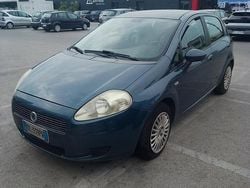 Blu/azzurro Usata 2007 Fiat Grande Punto Active Due volumi | 2000 € (Buon prezzo)