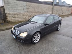 Usata 2002 Mercedes C200 Avantgarde | 3700 € (Cara)