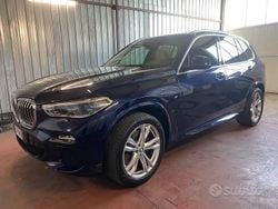 Blu Usata 2022 BMW X5 M Sport SUV | 45.900 € (Buon prezzo)