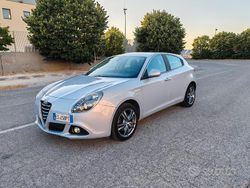 Grigio Usata 2014 Alfa Romeo Giulietta Due volumi | 6500 € (Buon prezzo)