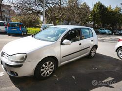 Grigio Usata 2003 VW Golf IV Tre volumi | 3500 €