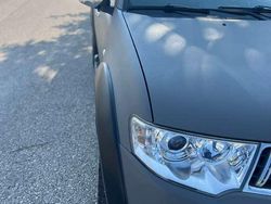 Grigio Usata 2011 Mitsubishi L200 Intense Pick-up | 15.000 € (Ottimo prezzo)