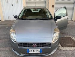 Usata 2009 Fiat Grande Punto Active Due volumi | 3300 € (Buon prezzo)