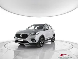 Argento Usata 2024 MG ZS Luxury Tre volumi | 14.700 € (Buon prezzo)