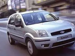 Grigio Usata 2009 Ford Fusion Titanium Tre volumi | 2850 € (Buon prezzo)