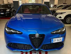 Blu misano Usata 2023 Alfa Romeo Giulia Veloce Tre volumi | 39.700 € (Buon prezzo)