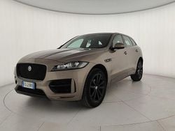Usata 2016 Jaguar F-Pace R-Sport SUV | 18.900 € (Buon prezzo)