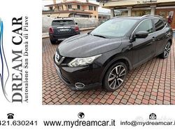 Nero Usata 2015 Nissan Qashqai Tekna SUV | 10.990 € (Buon prezzo)