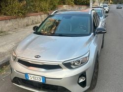 Grigio Usata 2018 Kia Stonic SUV | 14.500 € (Cara)