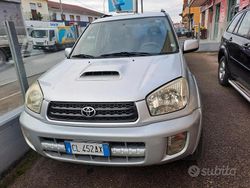 Grigio Usata 2003 Toyota RAV4 Sol SUV | 1950 € (Ottimo prezzo)