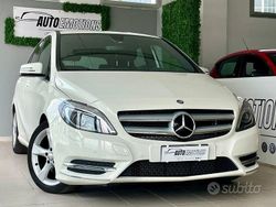 Bianco Usata 2013 Mercedes B180 Monovolume | 9950 € (Buon prezzo)