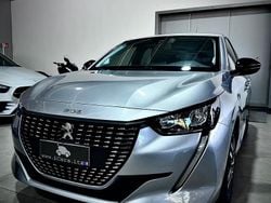 Grigio Usata 2023 Peugeot 208 Active Due volumi | 14.900 € (Buon prezzo)
