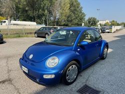 Blu/azzurro Usata 2001 VW Beetle Tre volumi | 6800 € (Molto cara)
