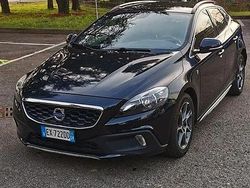 Nero Usata 2014 Volvo V40 CC Ocean Race Station wagon | 7300 €