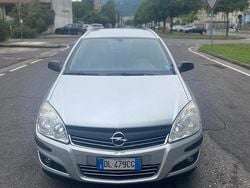 Grigio Usata 2007 Opel Astra Station wagon | 1750 € (Buon prezzo)