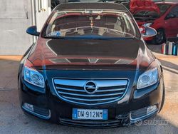 Nero Usata 2009 Opel Insignia Tre volumi | 4500 € (Buon prezzo)