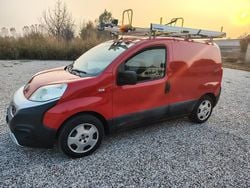 Rosso Usata 2016 Fiat Fiorino Monovolume | 6800 € (Buon prezzo)