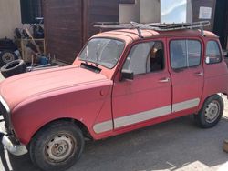 Rosso Usata 1982 Renault R4 Tre volumi | 3500 €
