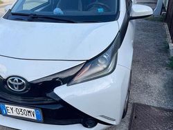 Bianco Usata 2015 Toyota Aygo Edition Due volumi | 4000 € (Super prezzo)