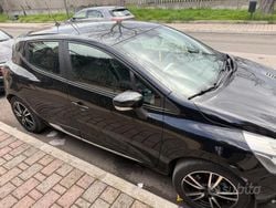 Usata 2013 Renault Clio IV Tre volumi | 5500 € (Cara)