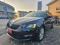 Nero Usata 2020 Skoda Octavia G-TEC Executive Station wagon | 13.500 € (Buon prezzo)