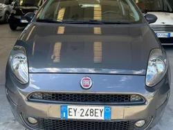 Grigio Usata 2015 Fiat Punto Lounge Due volumi | 4500 € (Super prezzo)