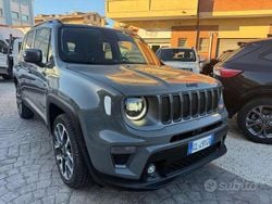 Grigio Usata 2022 Jeep Renegade SUV | 17.500 € (Ottimo prezzo)