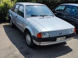 Usata 1985 Ford Escort Tre volumi | 1300 €