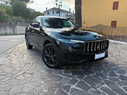 Nero Usata 2019 Maserati Levante GranLusso SUV | 33.499 € (Super prezzo)