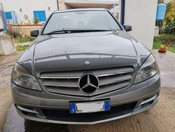 Grigio Usata 2010 Mercedes C200 Avantgarde Tre volumi | 5900 € (Buon prezzo)