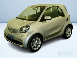 Argento metallizzato Usata 2019 Smart ForTwo Electric Drive Passion Tre volumi | 12.900 € (Buon prezzo)