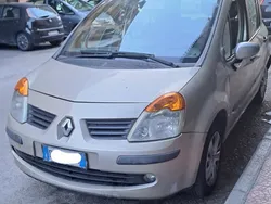 Usata 2007 Renault Modus Monovolume | 1000 €