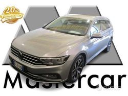 Grigio Usata 2021 VW Passat Executive Station wagon | 13.900 € (Buon prezzo)