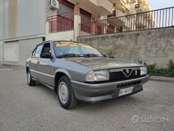 Grigio Usata 1989 Alfa Romeo 33 Tre volumi | 6000 €