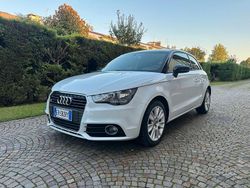 Bianco Usata 2013 Audi A1 Due volumi | 9800 € (Buon prezzo)