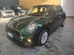 Verde Usata 2016 Mini ONE Hype Due volumi | 9990 € (Buon prezzo)