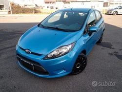Blu Usata 2011 Ford Fiesta Titanium X Tre volumi | 3700 € (Buon prezzo)