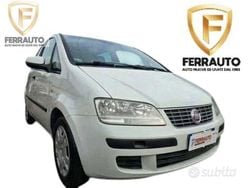 Bianco Usata 2011 Fiat Idea Dynamic Monovolume | 4490 € (Cara)
