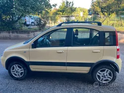 Usata 2004 Fiat Panda 4x4 Climbing Due volumi | 5500 € (Buon prezzo)