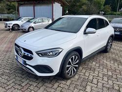 Bianco Usata 2021 Mercedes GLA200 SUV | 30.400 € (Ottimo prezzo)