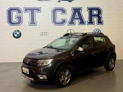 Grigio Usata 2017 Dacia Sandero Due volumi | 7900 € (Buon prezzo)