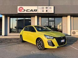 Giallo lime Nuova 2025 Peugeot 208 Style Due volumi | 14.950 € (Super prezzo)