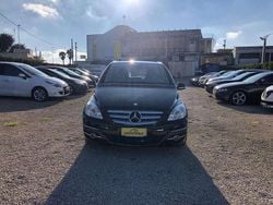 Nero Usata 2010 Mercedes B180 Monovolume | 5000 € (Buon prezzo)
